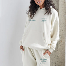 Cargar imagen en el visor de la galería, Poleron Canguro "El Perfecto Amor"