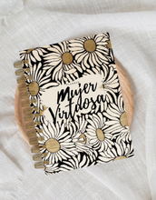 Cargar imagen en el visor de la galería, Planner Anual "Mujer Virtuosa"
