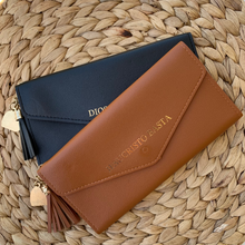 Cargar imagen en el visor de la galería, Billetera “Jesucristo basta”