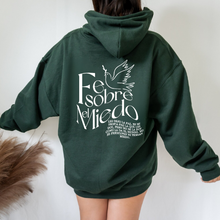 Cargar imagen en el visor de la galería, Poleron Canguro "Fe Sobre el Miedo"