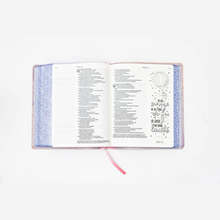 Cargar imagen en el visor de la galería, Biblia "Centrada en Cristo Acuarela"