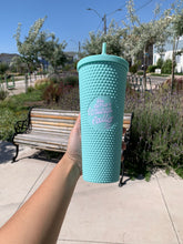 Cargar imagen en el visor de la galería, VASOS TUMBLERS "Su Amor nunca falla"