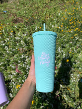 Cargar imagen en el visor de la galería, VASOS TUMBLERS "Su Amor nunca falla"