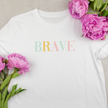 Cargar imagen en el visor de la galería, Polera Mujer "Brave”