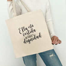 Cargar imagen en el visor de la galería, BOLSA KREA "Fuerza y dignidad”