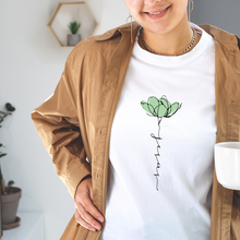 Cargar imagen en el visor de la galería, Polera Mujer “Jesús Flor"