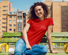 Cargar imagen en el visor de la galería, Polera mujer “Redimida"