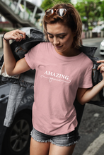 Cargar imagen en el visor de la galería, Polera mujer "Amazing grace"
